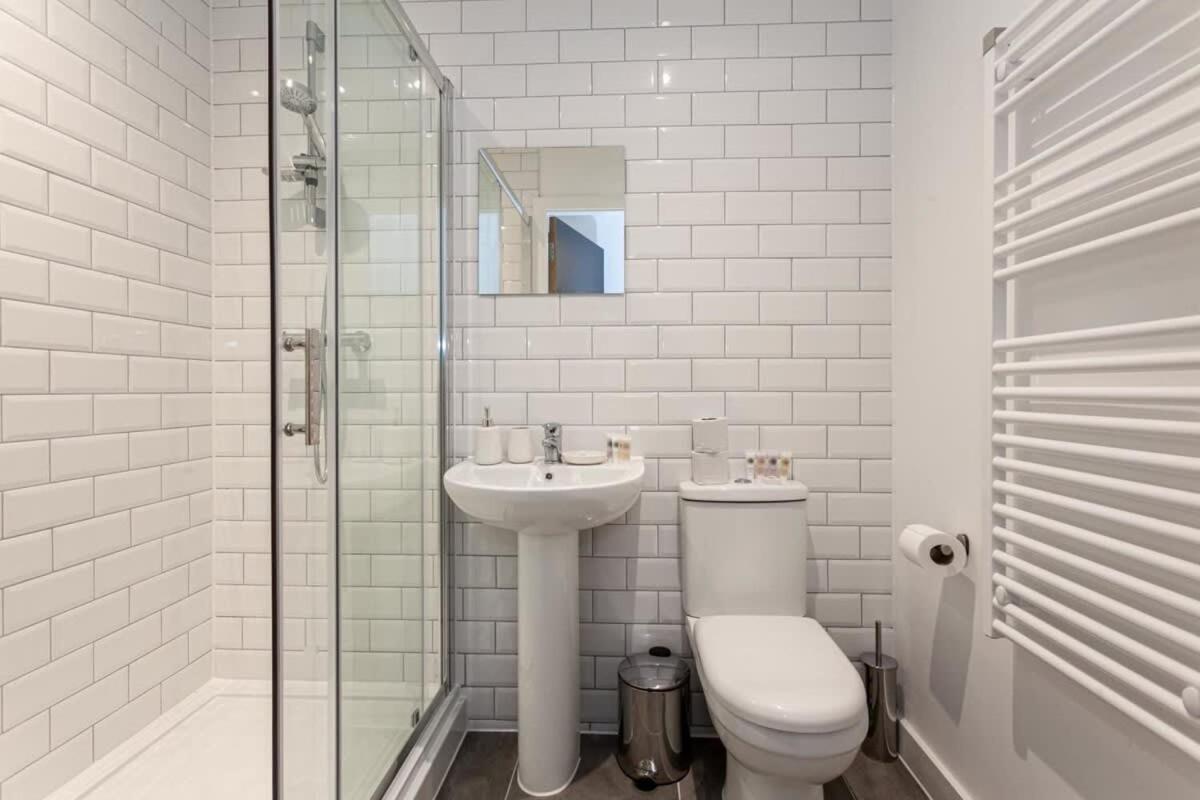 מנצ'סטר Superb 2 Bed Flat 5Min To Old Trafford Stadium מראה חיצוני תמונה